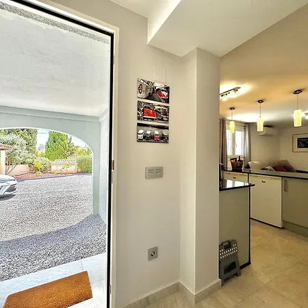 Sunny In A Cosy With Shared Swimming Pool Apartament *